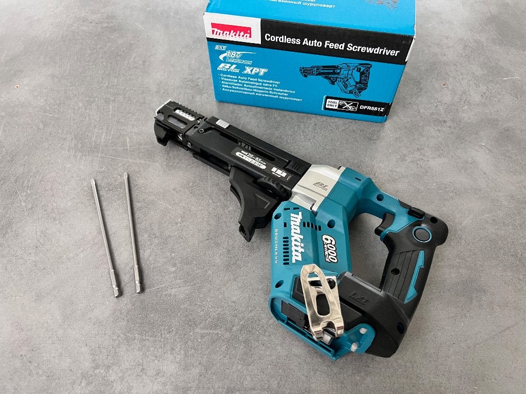 MAKITA 18V ACCU SCHROEFAUTOMAAT DFR551ZJ gips SCHROEFMACHINE, Ophalen of Verzenden, Nieuw, Overige materialen