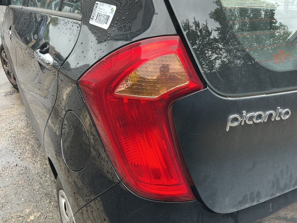 FEU ARRIÈRE GAUCHE Kia Picanto (TA) (|924011Y010|), Kia, Info@kia.de, Utilisé, Theodor-Heuss-Allee 11
60486  Frankfurt am Main, DE