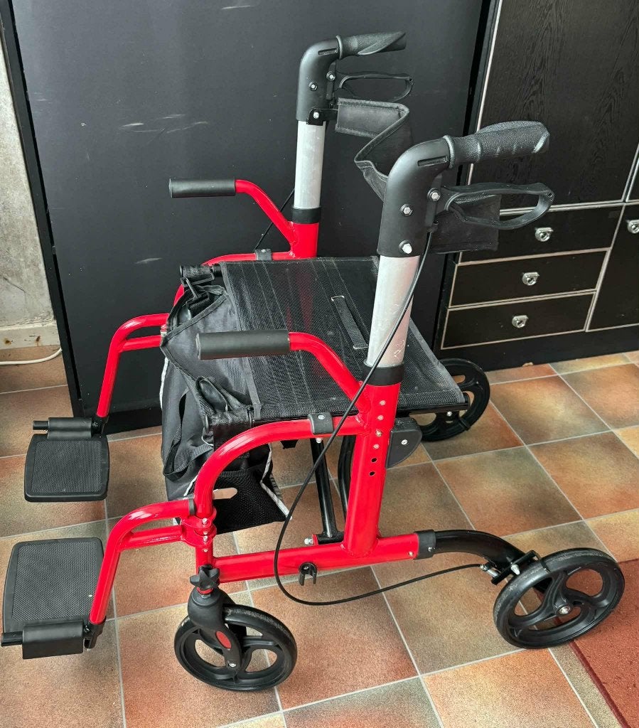 OPVOUWBARE LICHTGEWICHT  ROLLATOR/ROLSTOEL, Diversen, Ophalen, Lichtgewicht, Zo goed als nieuw