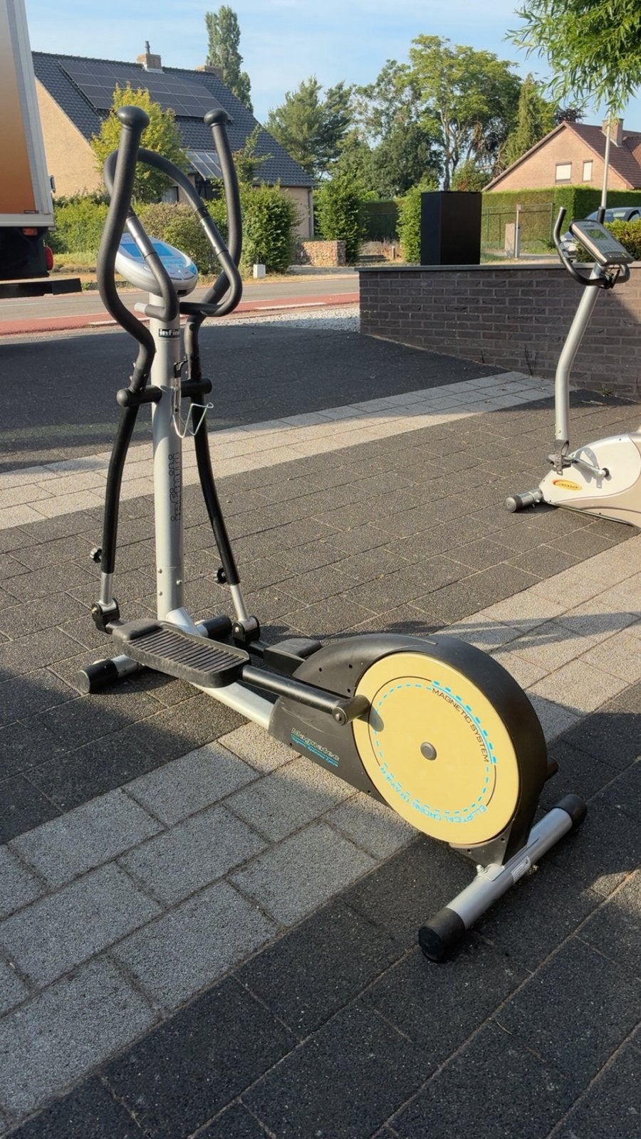 Crosstrainer, Ophalen, Zo goed als nieuw, Crosstrainer