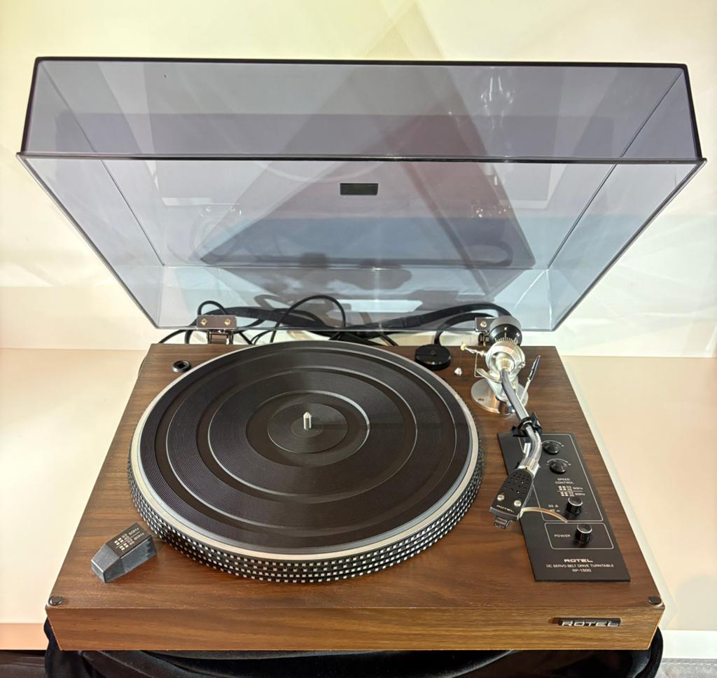 ROTEL RP-1500. Jaar 1975, Ophalen, Zo goed als nieuw