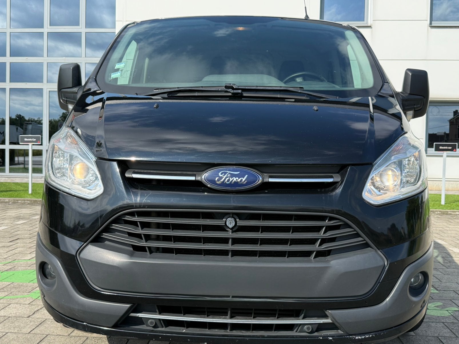 Ford transit custom 2.0 EcoBlue 130Pk euro6b L2H1, Auto's, 4 deurs, Zwart, Bedrijf, Ford