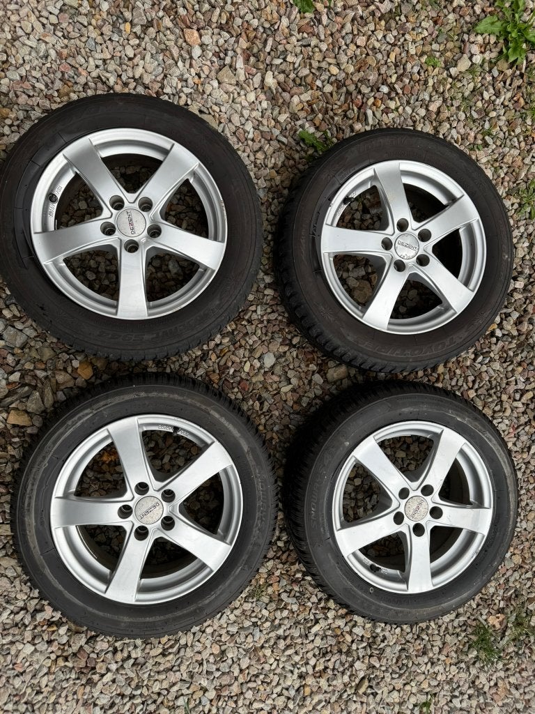 Pneus hiver 185/60R15 sur jantes alliage, 15 pouces, Pneus hiver, 185 mm, Pneu(s)