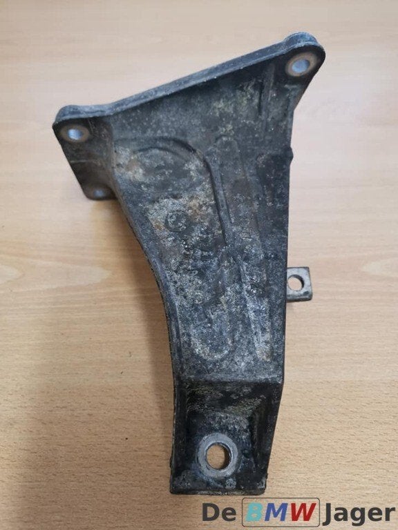 Motorsteun rechts BMW E46 motor 318d en 320d 22116754185, Enlèvement ou Envoi, Utilisé, BMW, BMW