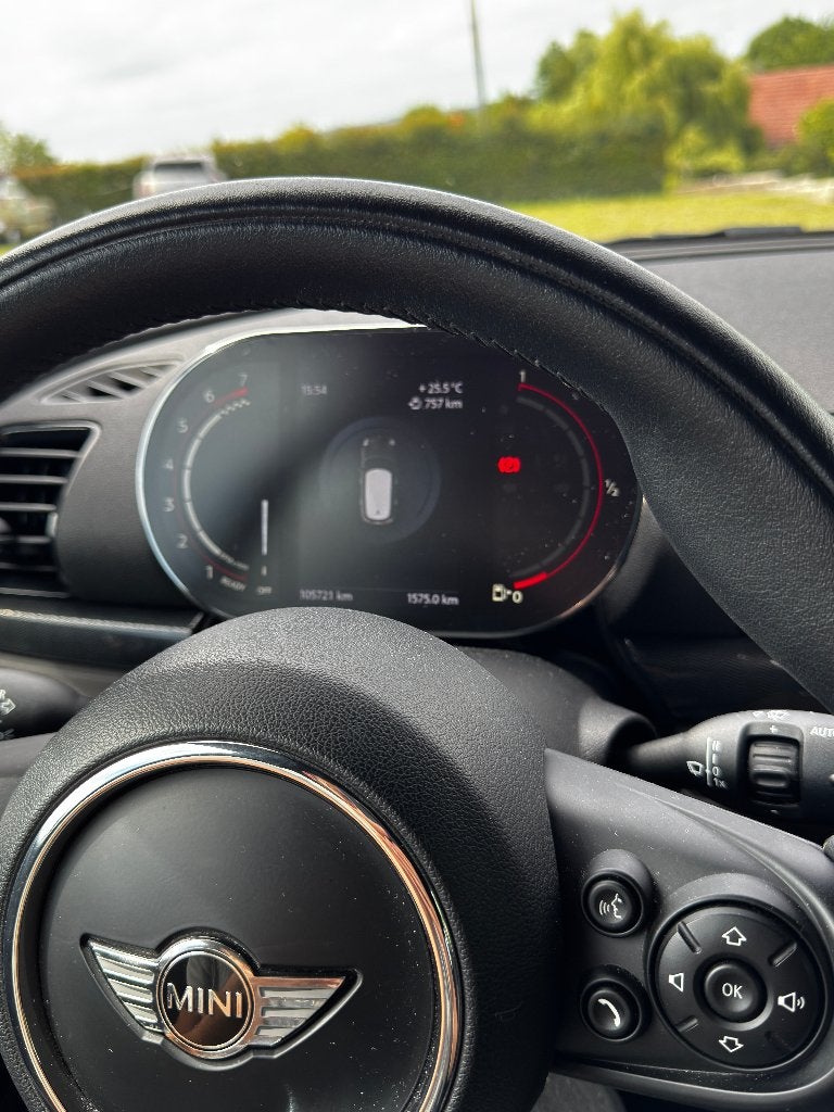 MINI Clubman Cooper 1.5i Benzine, Leder en Stof, Wit, Handgeschakeld, Particulier