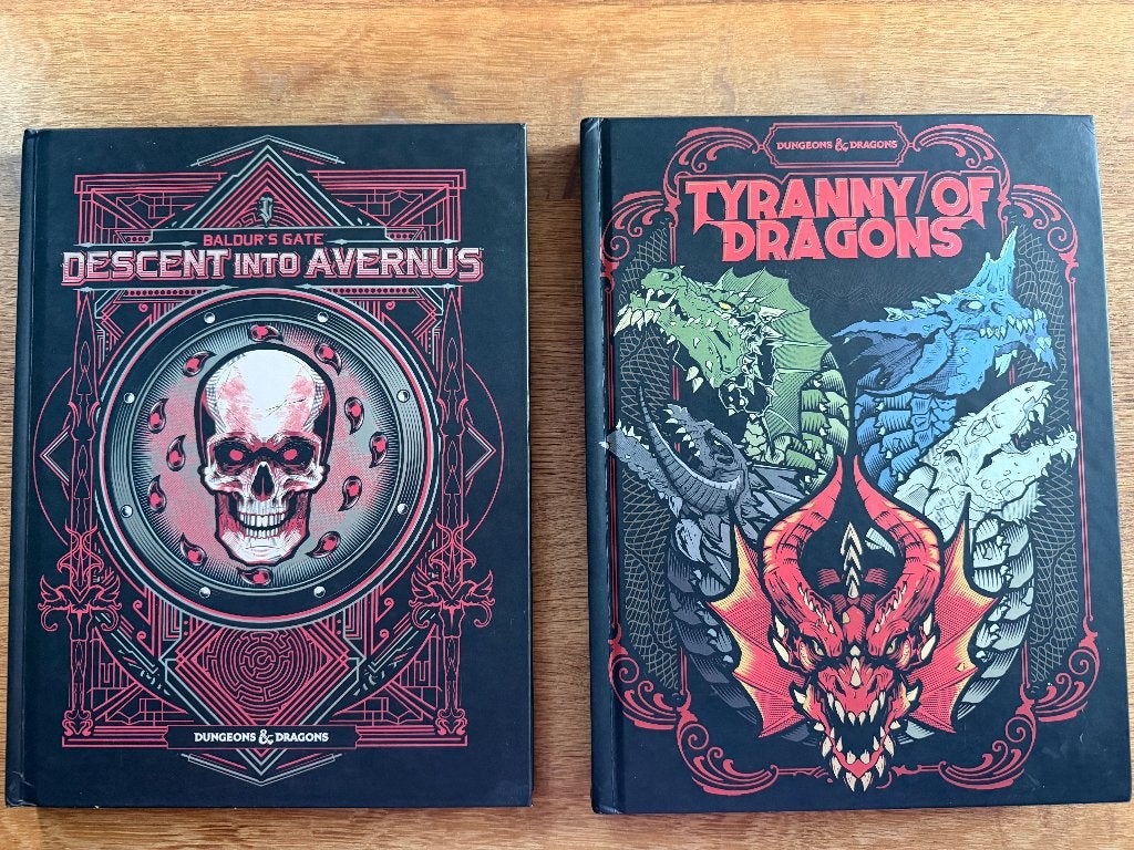 Dungeons and Dragons 5e boeken, Ophalen of Verzenden, Zo goed als nieuw, Overige soorten, Boek of Catalogus
