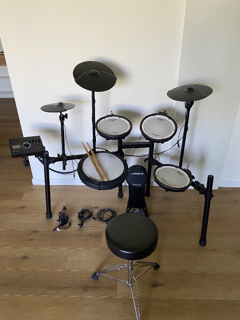 Roland drumstel TD-17 KV (V-drums), Muziek en Instrumenten, Ophalen, Zo goed als nieuw, Roland, Elektronisch