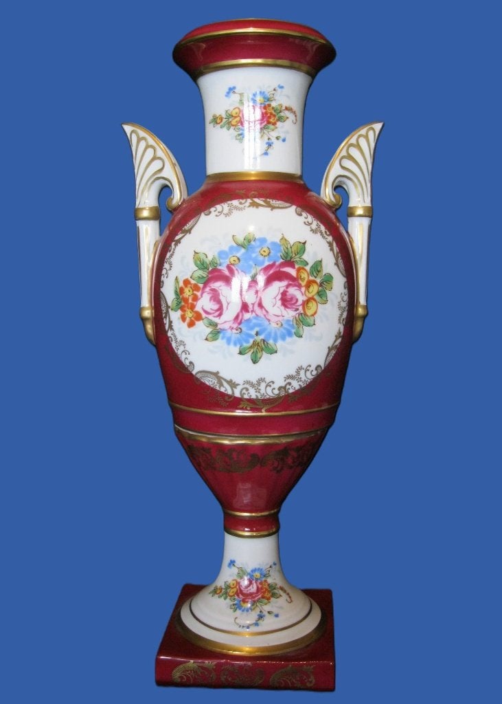 Pillivuyt vaas (Sevres), Ophalen