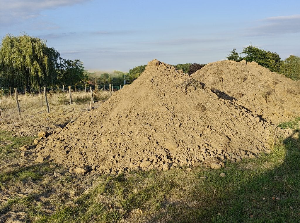 aanvulgrond gratis geleverd in Zottegem,Lierde, Ophasselt, Tuin en Terras, Ophalen