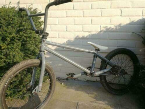 Velo BMX GT roues 20 pouce, Ophalen, Gebruikt, 20 tot 24 inch