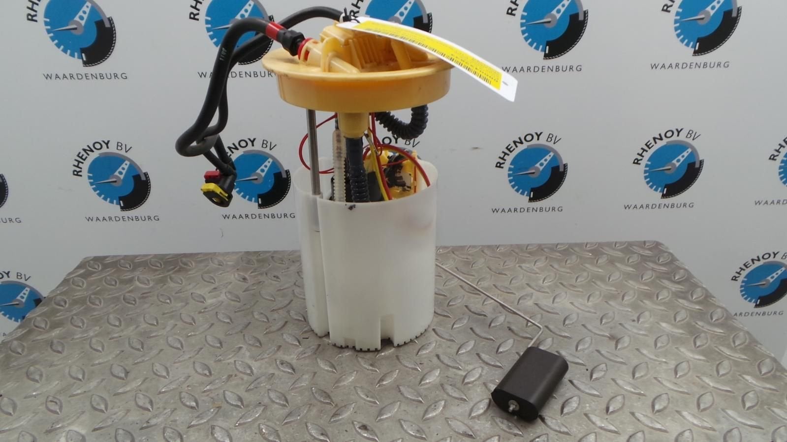 FORD FOCUS C MAX BRANDSTOF POMP (IN TANK)  2016, Ophalen of Verzenden, Gebruikt, ARN erkend