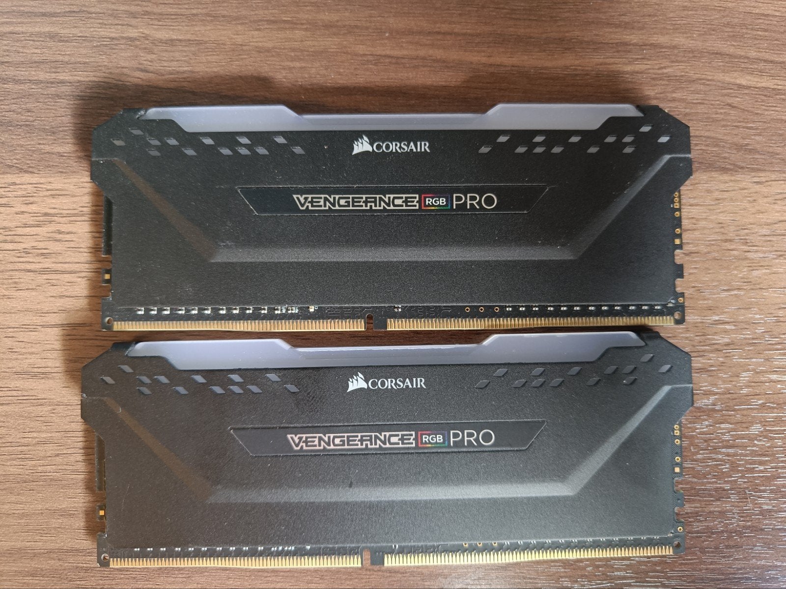 Vemgeance rgb PRO, Computers en Software, RAM geheugen, Ophalen, Gebruikt, DDR4, Desktop