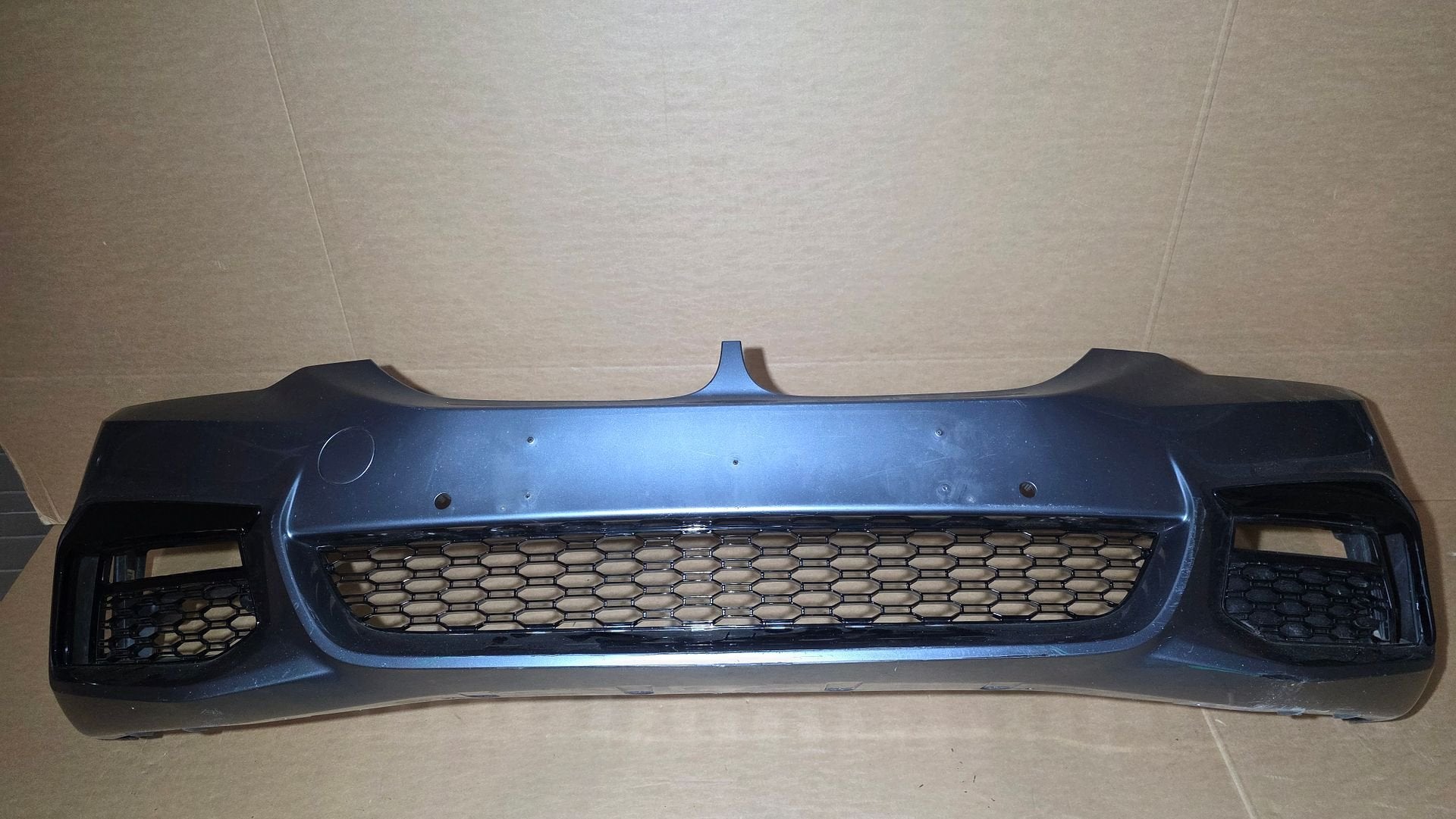 Voorbumper BMW 5 Serie G30 G31 M Pakket 6xPDC 51118064928, -, Origine de la pièce connue, Utilisé, -