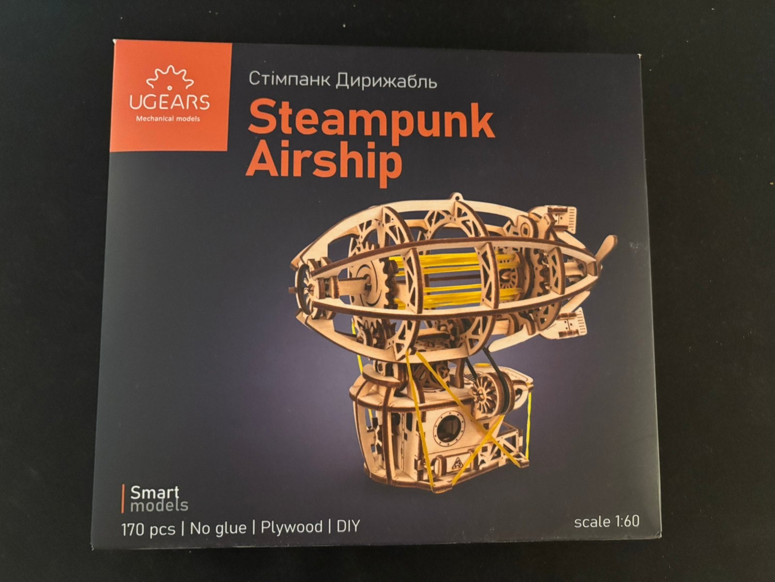 Steampunk Airship - UGEARS, Ophalen of Verzenden, Zo goed als nieuw