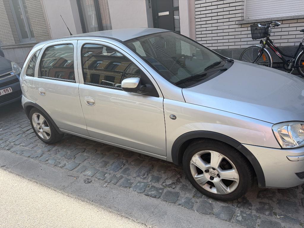 opel corsa, Auto's, Handgeschakeld, 5 deurs, Particulier, Zilver of Grijs