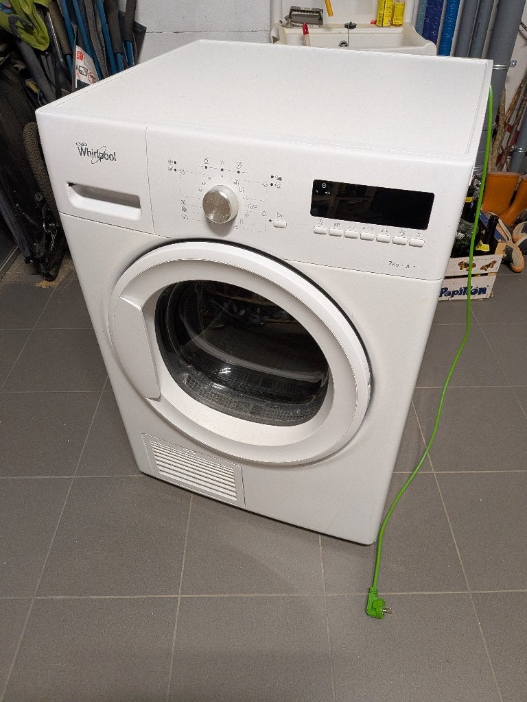 Sèche-linge Whirlpool pompe a chaleur, 7kg, moteur neuf, Electroménager, Sèche-linge, 6 à 8 kg, Chargeur frontal, Enlèvement, Utilisé