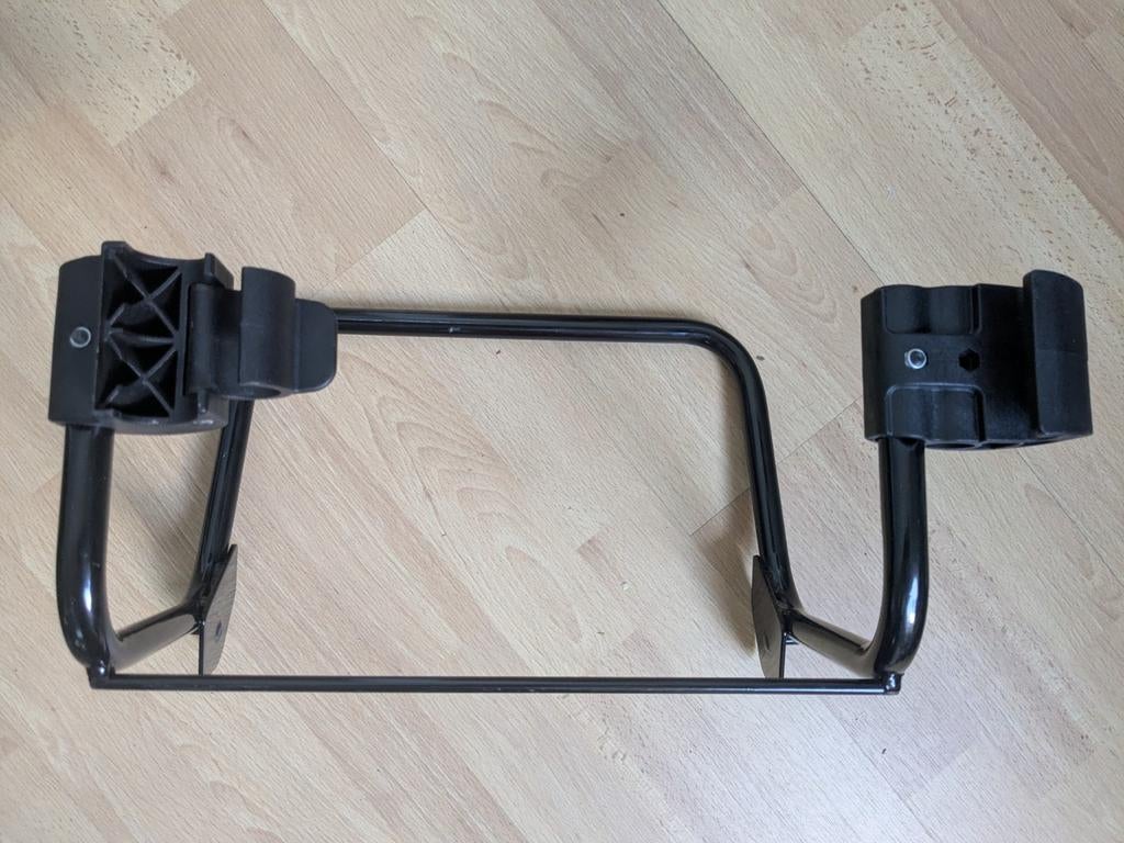 Mountain Buggy Duet: Adapter voor Maxi Cosi, Ophalen