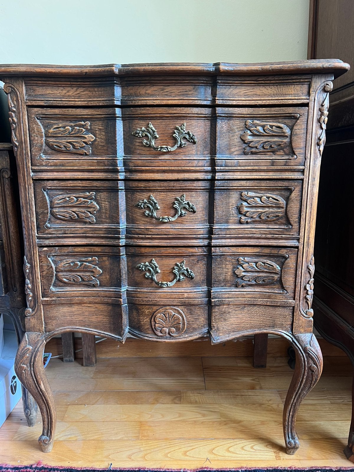 Meuble chene massif, Maison & Meubles, 3 ou 4 tiroirs, Enlèvement, Utilisé, Style Louis XV