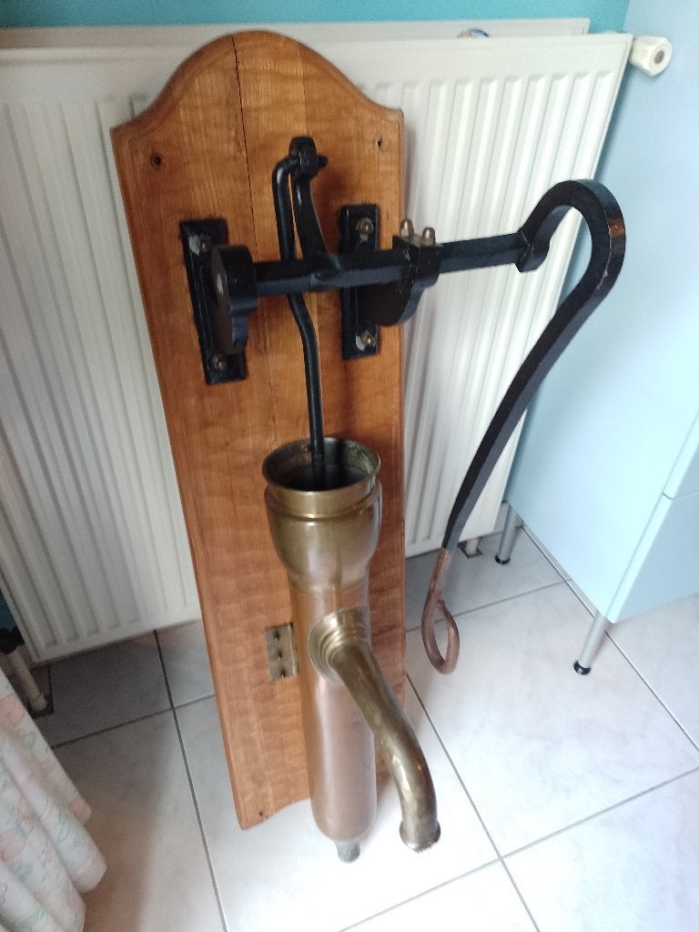 Koperen pomp, Ophalen, Koper