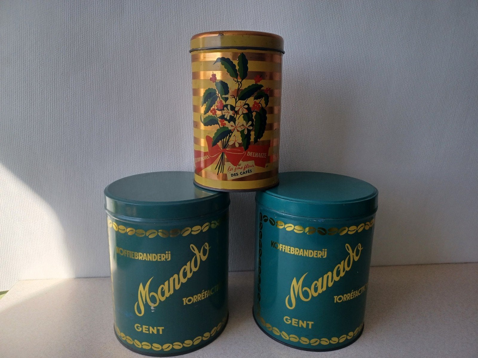 lot 3 vintage Blikken Dozen Koffie en Delhaize, Ophalen of Verzenden, Koffie