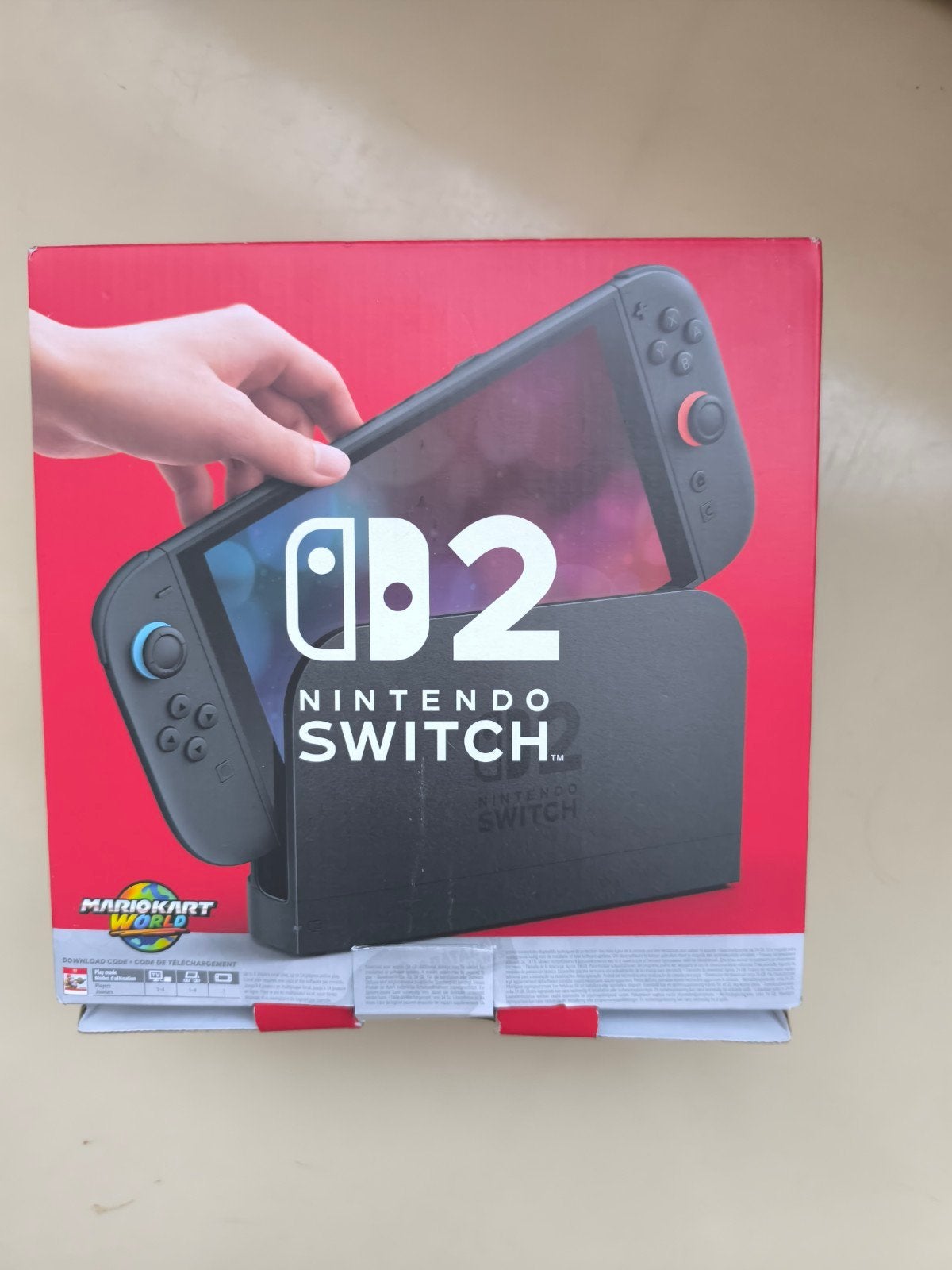 Nintendo Switch 2 Mario kart world+Minecraft, Consoles de jeu & Jeux vidéo, Consoles de jeu | Nintendo Switch, Enlèvement