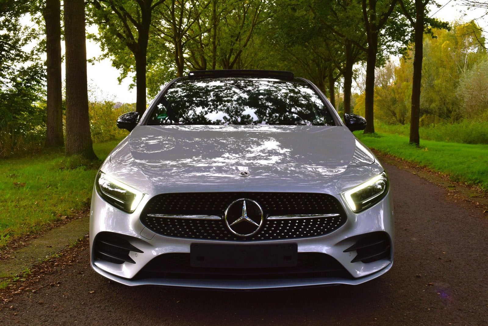 Mercedes A200 4matic Amg night packet Full Geen BTW wagen, Auto's, Mercedes-Benz, Automaat, 4 cilinders, 2000 kg, Leder