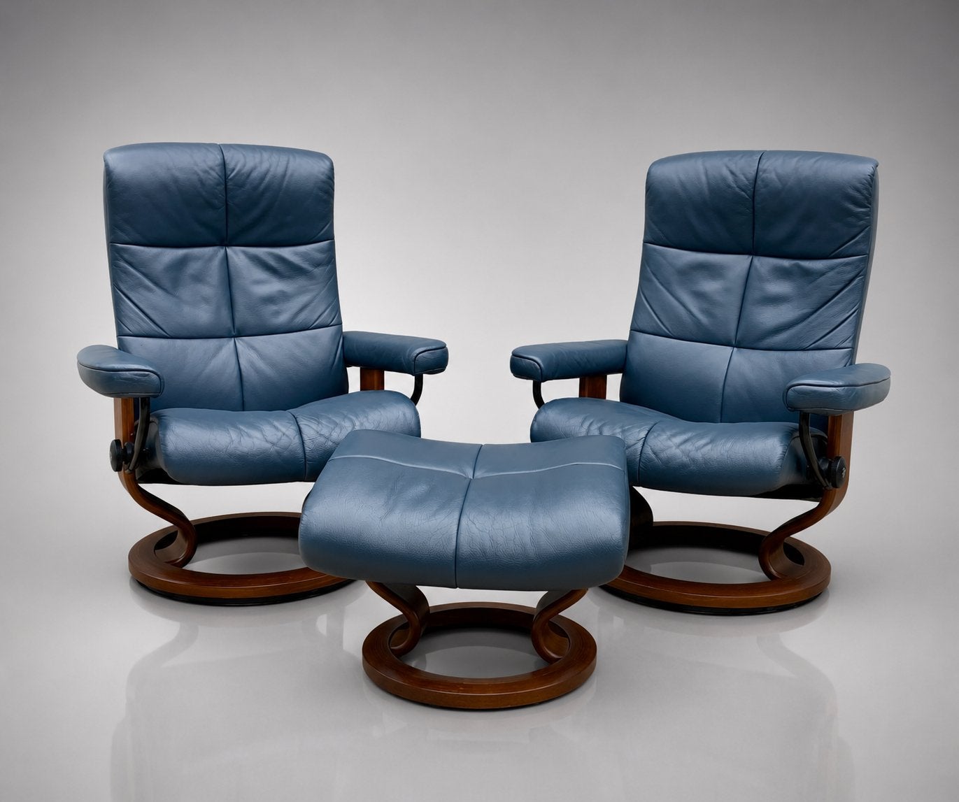 Ensemble de 2 fauteuils inclinables et tabouret Stressless, Maison & Meubles, Fauteuils, Comme neuf, Bois, Cuir, Enlèvement ou Envoi