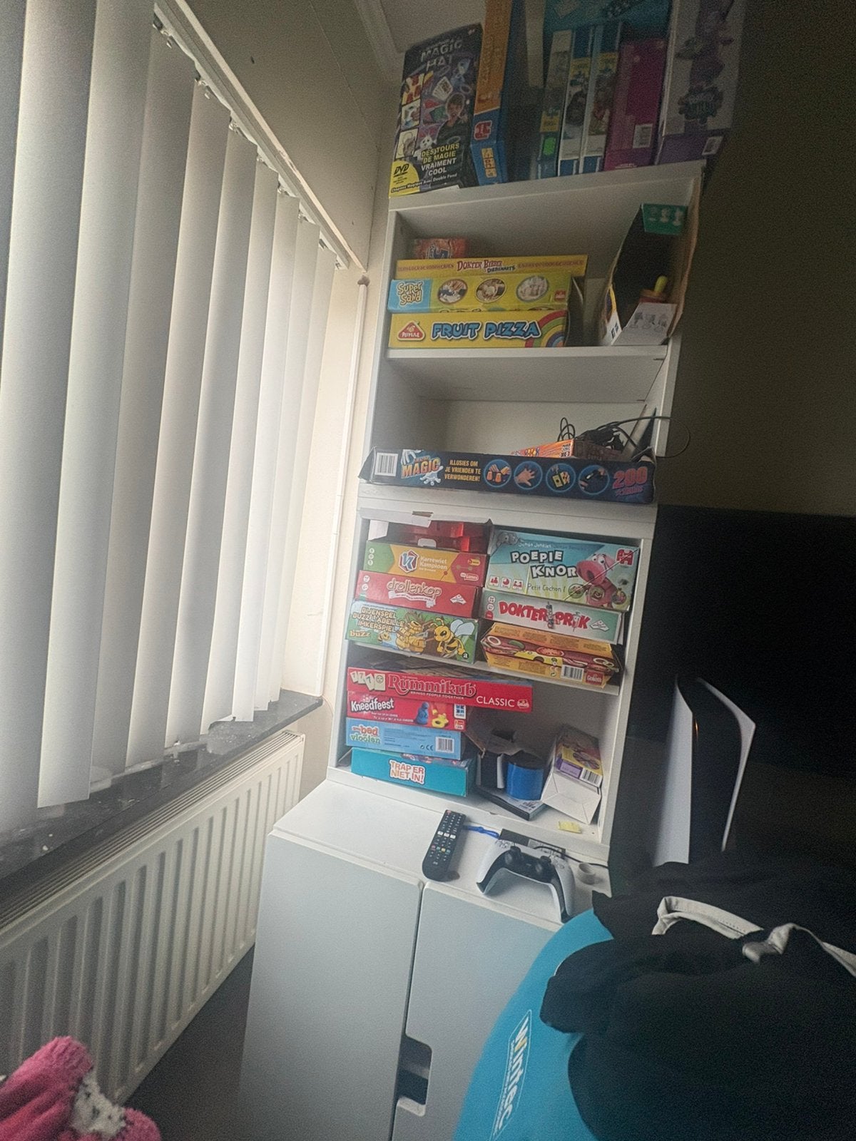 Kast, Huis en Inrichting, Ophalen, Zo goed als nieuw, Met deur(en)