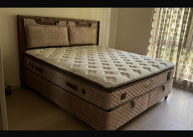 Lit avec matelas, Enlèvement, Comme neuf