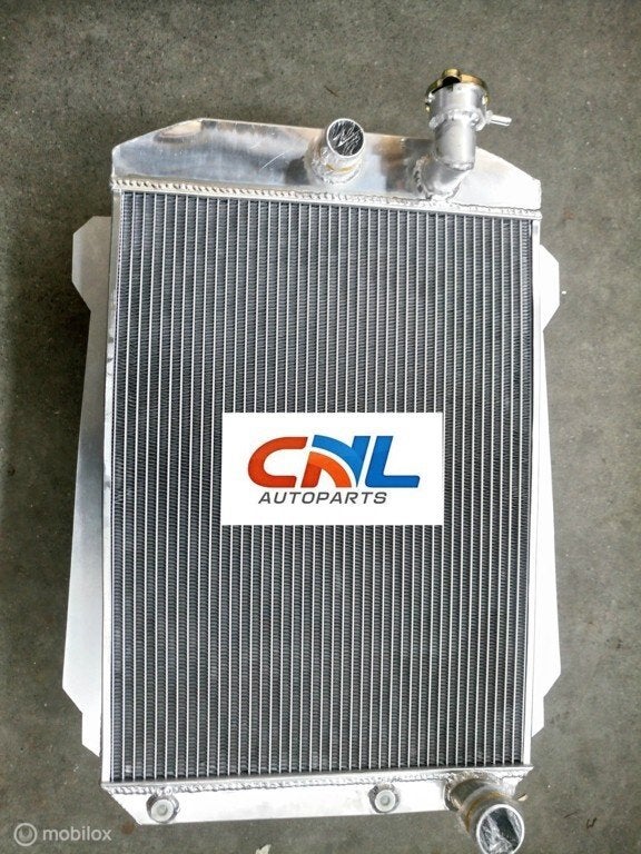 Radiateur CHEVY HOT/STREET ROD 350 V8 W/TRANNY COOLER AUTO, Neuf, Enlèvement ou Envoi