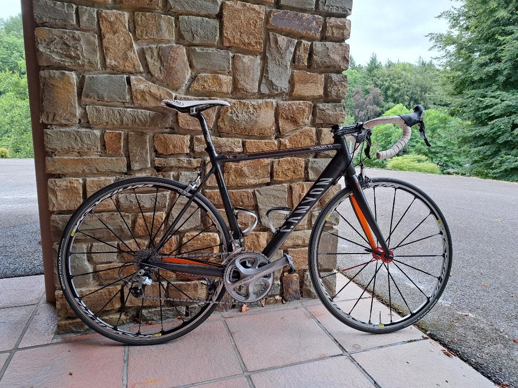 Canyon CF Ultimate SLX, Fietsen en Brommers, Fietsen | Racefietsen, 28 inch, Carbon, Zo goed als nieuw, 15 tot 20 versnellingen