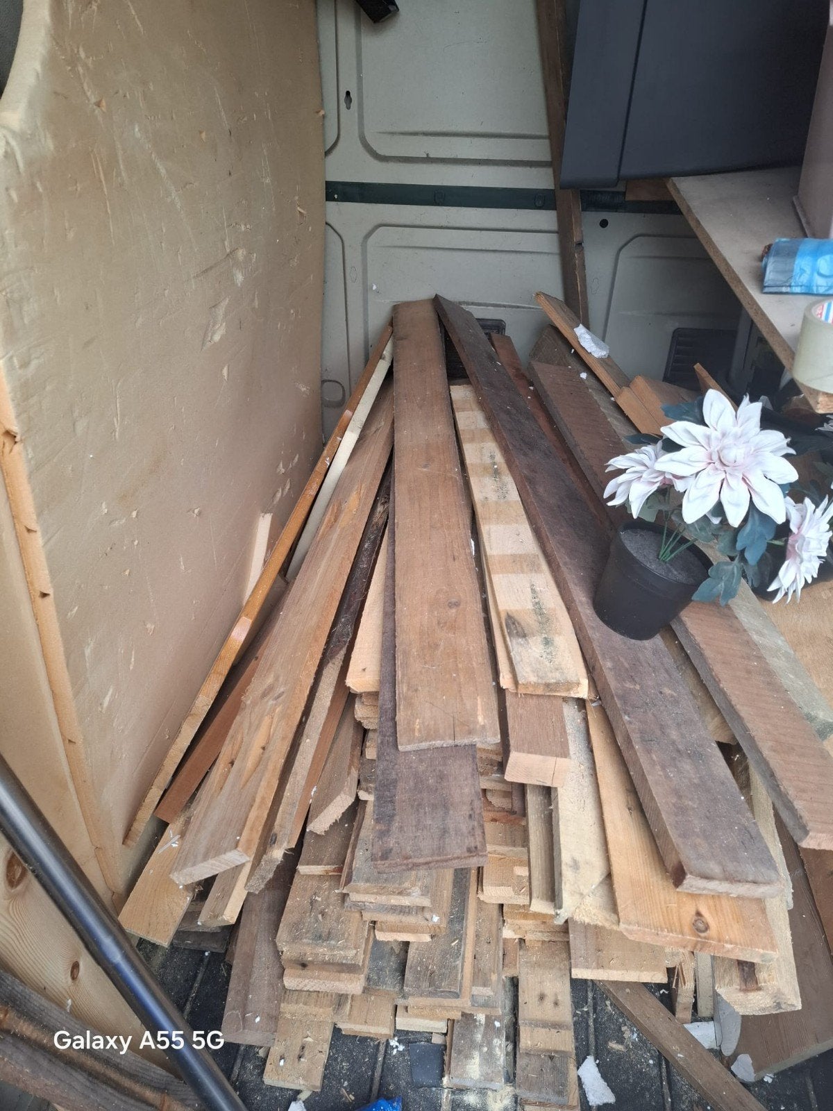 Gratis droog gerief hout af te halen, Doe-het-zelf en Bouw, Ophalen, Gebruikt, Minder dan 25 mm, Grenen