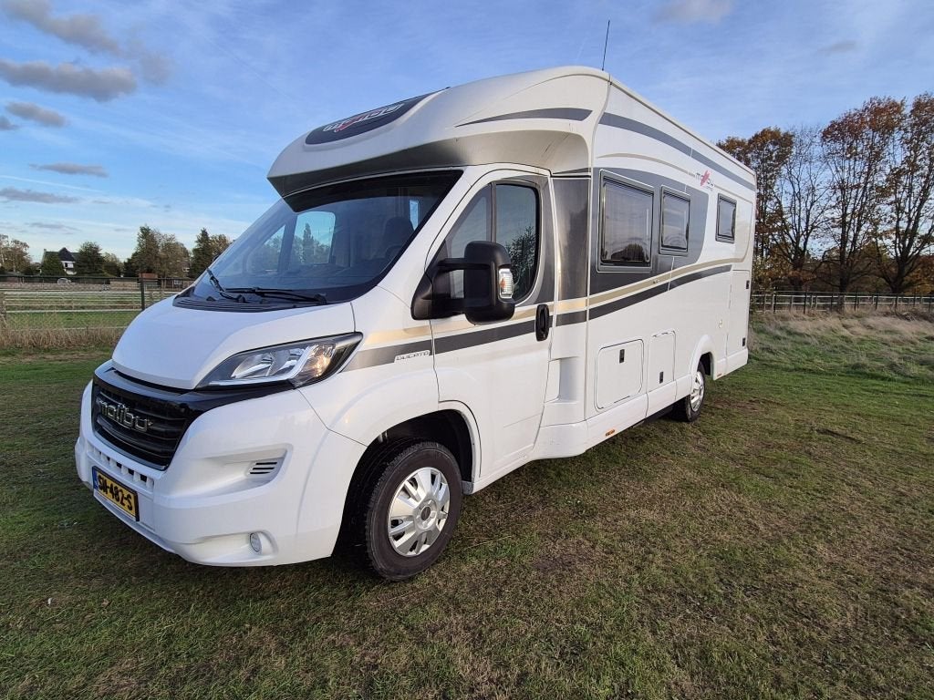Malibu Compact AUTOMAAT 130PK 1e eig NW, Autres marques, Entreprise, Semi-intégral