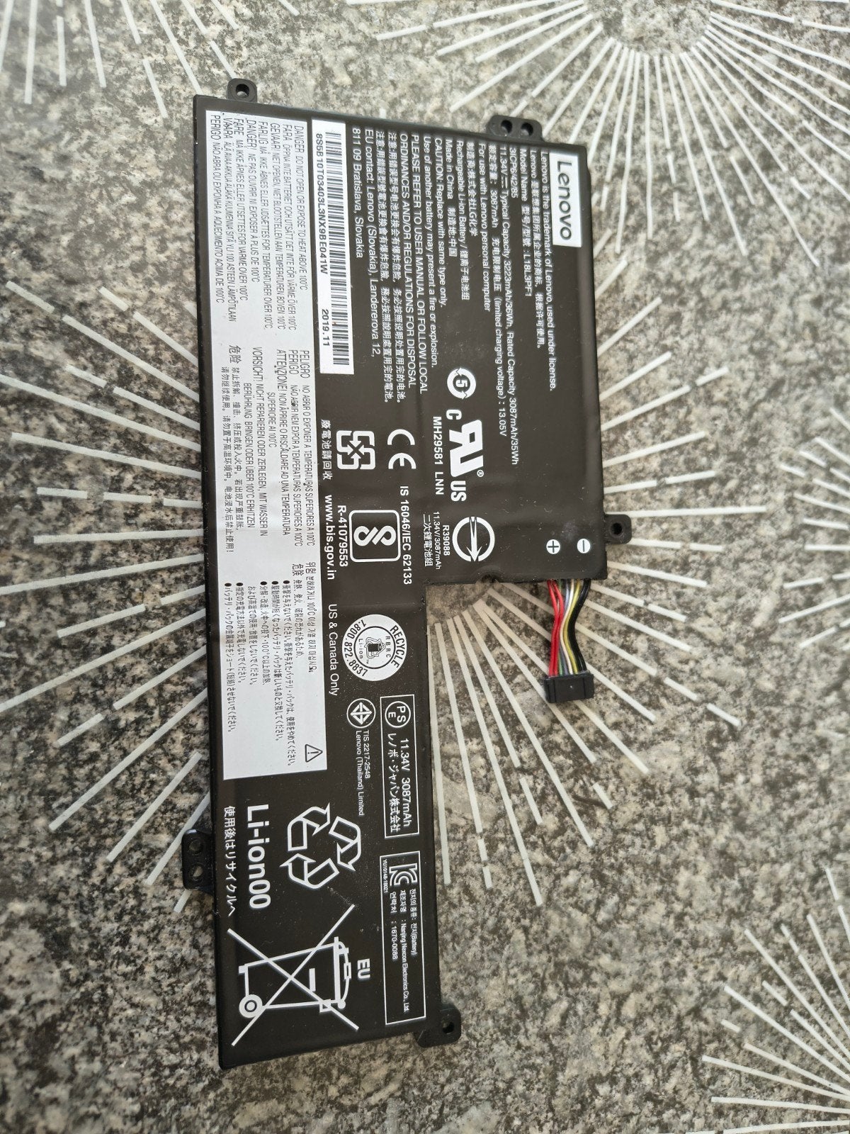 Lenovo  laptop batterij L18L3PF1  v 3087 mAh, Computers en Software, Accu's en Batterijen, Ophalen, Gebruikt, Lenovo