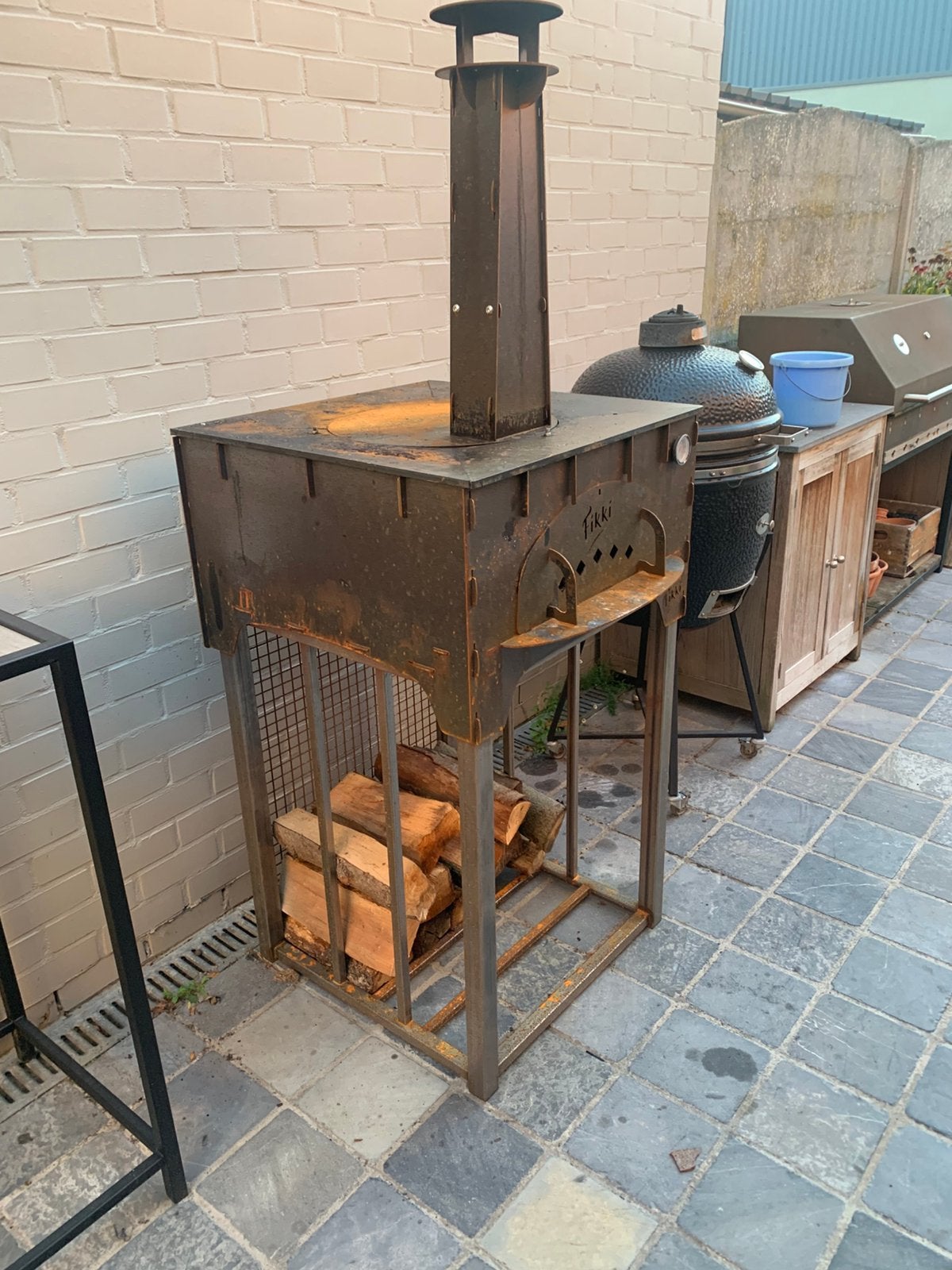 Bbq/pizzaoven /grill, Tuin en Terras, Ophalen, Zo goed als nieuw