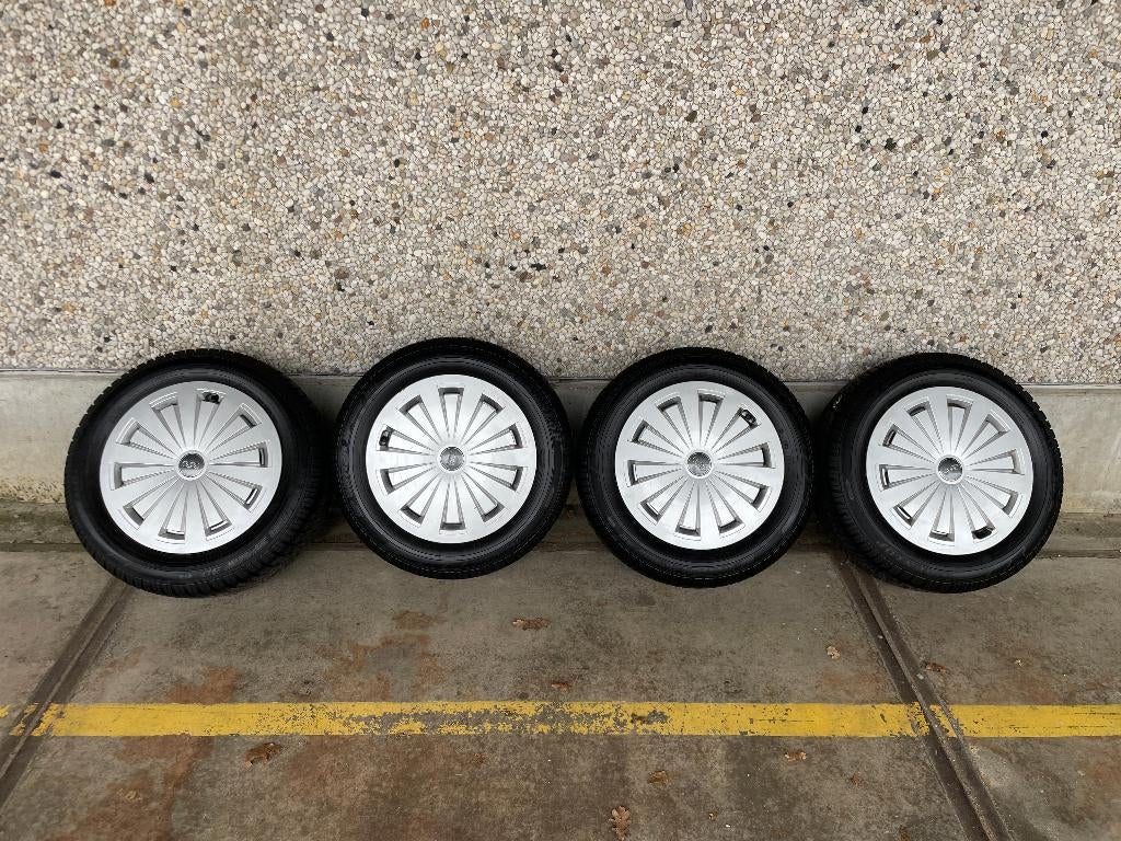 Jantes d'hiver Audi A4 - 16 pouces - Dunlop Winter Sport 3D, Autos : Pièces & Accessoires, Pneus & Jantes, Pneu(s), Pneus hiver