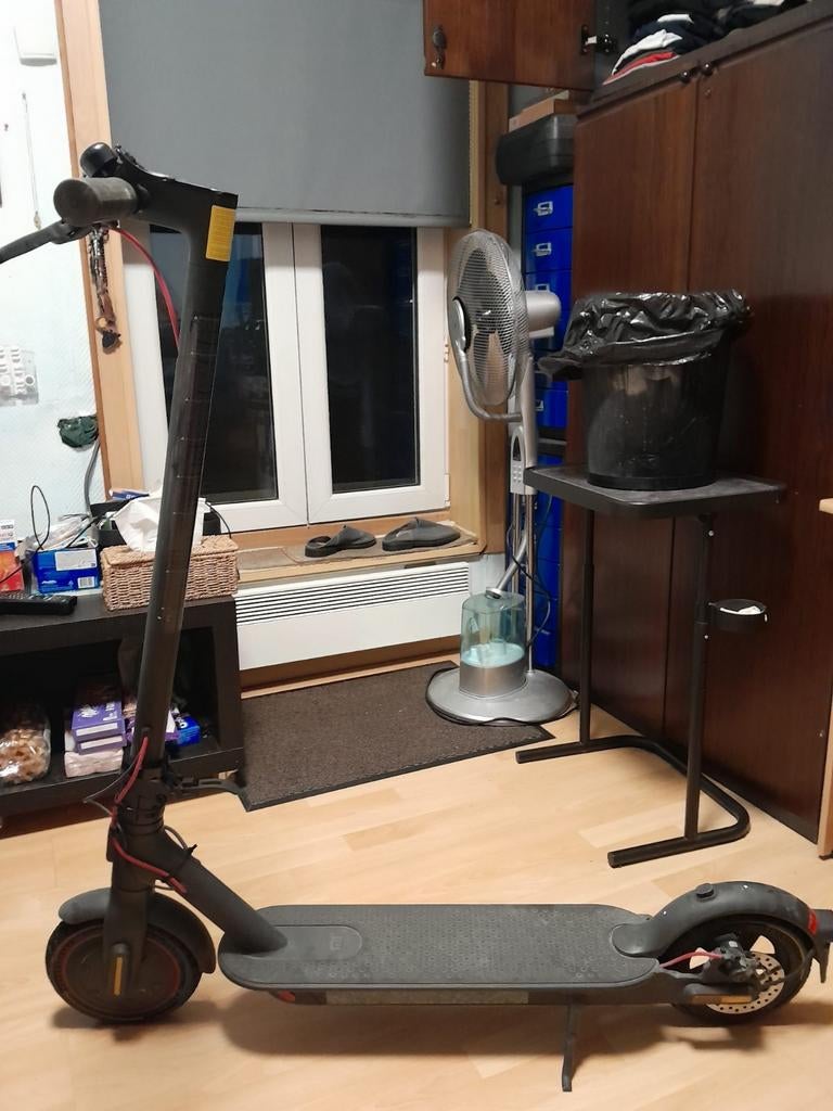 Mi Electric Scooter 1S Ecrtic scooter lekvrije banden, Ophalen