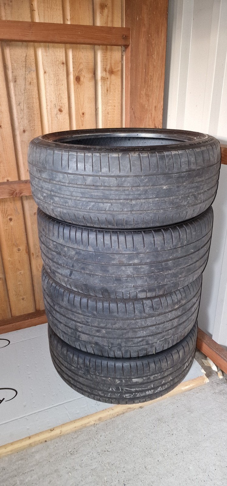 Pirelli p zero pz4 runflat 2x 225/40 r19 2x 255/35 r19, Auto-onderdelen, Banden en Velgen, Gebruikt, Band(en), Personenwagen, Ophalen
