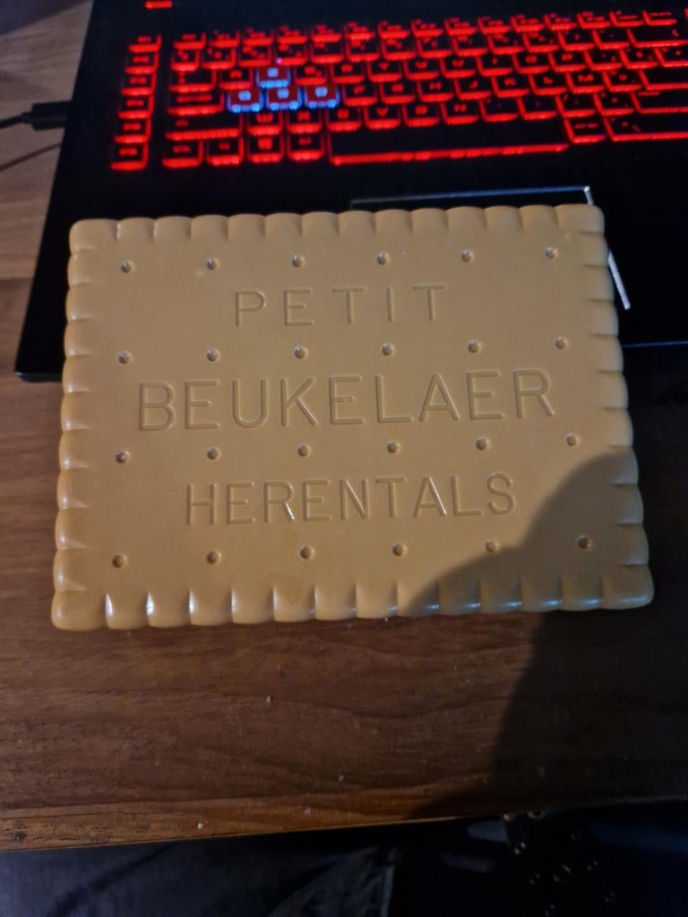 Petit beukelaer herentals brooddoos is zeer goede staat, Verzamelen, Ophalen of Verzenden