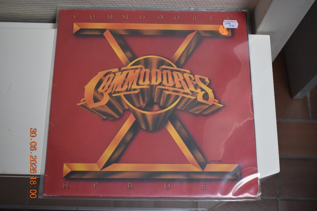 LP : Commodores - Heroes (Funk/Soul), CD & DVD, Vinyles | R&B & Soul, LP, Enlèvement ou Envoi, Funk, Utilisé