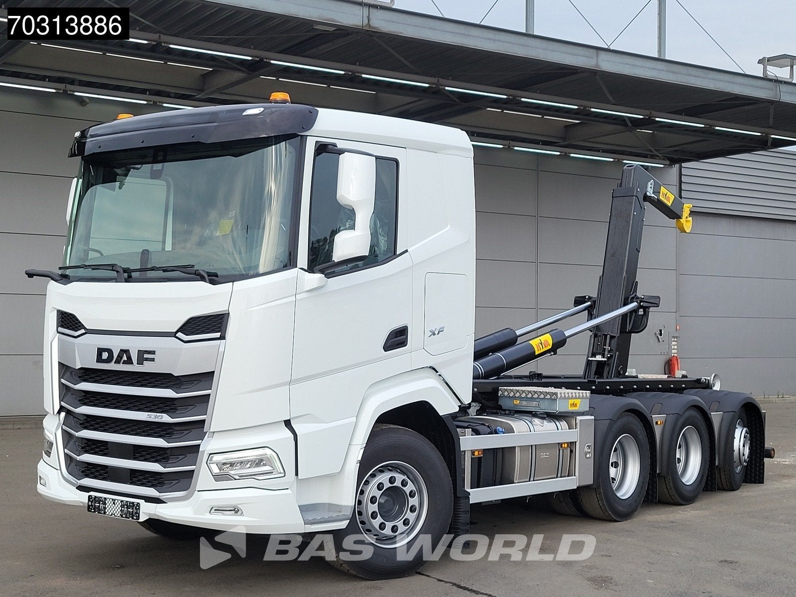 DAF XF 530 8X4 NEW! HYVA 30-60 S Hooklift Lift+steering axle, Auto's, Automaat, Stof, Wit, Bedrijf