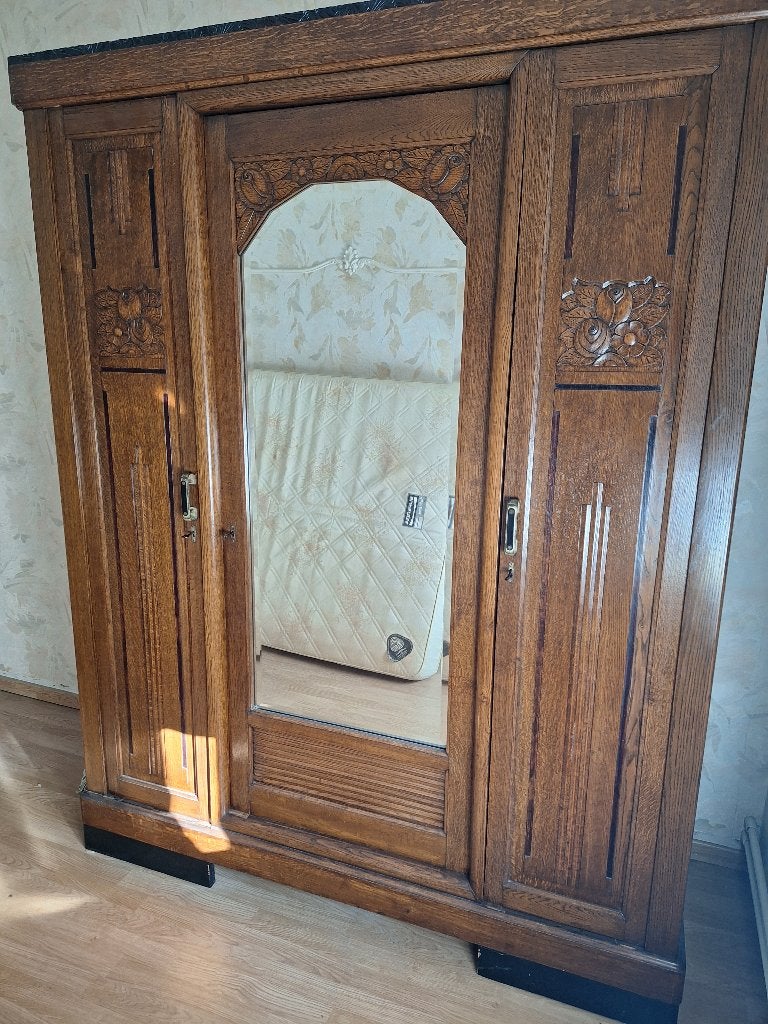Antieke kleerkast gratis, Huis en Inrichting, Kasten | Kleerkasten, Ophalen, Gebruikt, Vintage, Met deur(en)