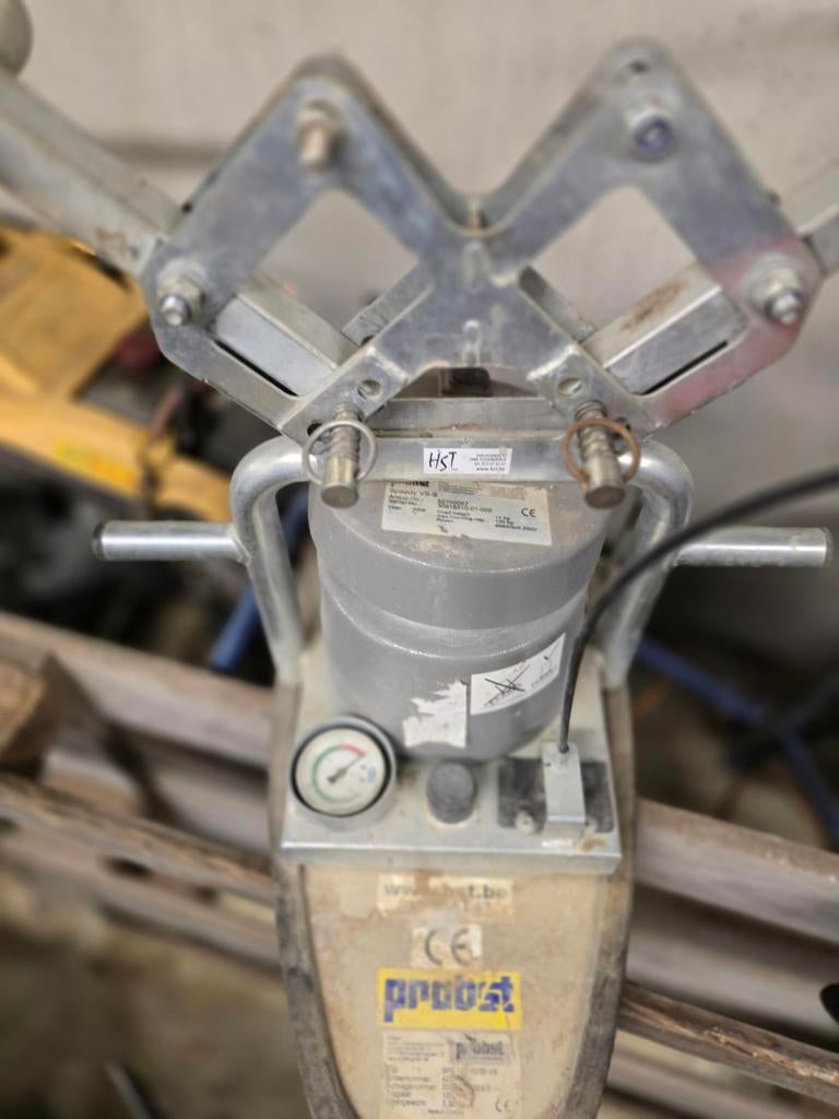 Vacuüm klem, Ophalen