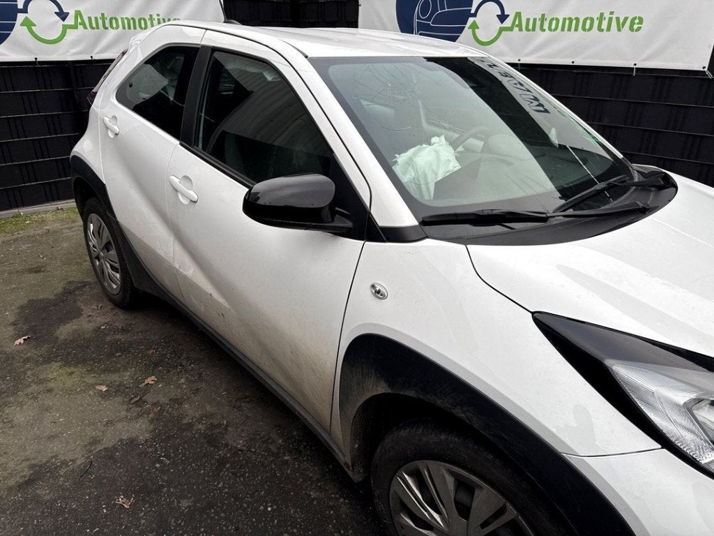 PORTE AVANT DROITE Toyota Aygo X (01-2021/-) (|670010H080|), Kundenbetreuung@toyota.de, Toyota, Utilisé, Porte