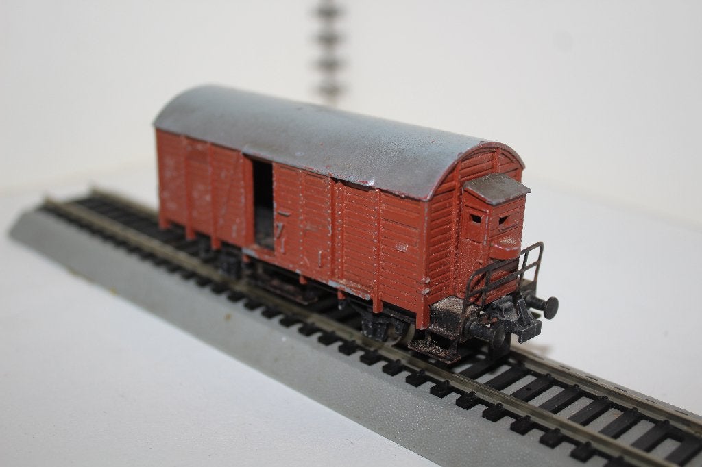 trix modell ho wagon fermé DB métal, Hobby & Loisirs créatifs, Enlèvement ou Envoi, Trix, Courant alternatif, Wagon