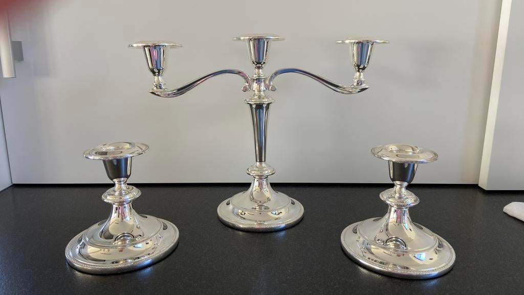 Zilverkleurige kandelaar, Ophalen of Verzenden, Gebruikt, Overige materialen, Kandelaar