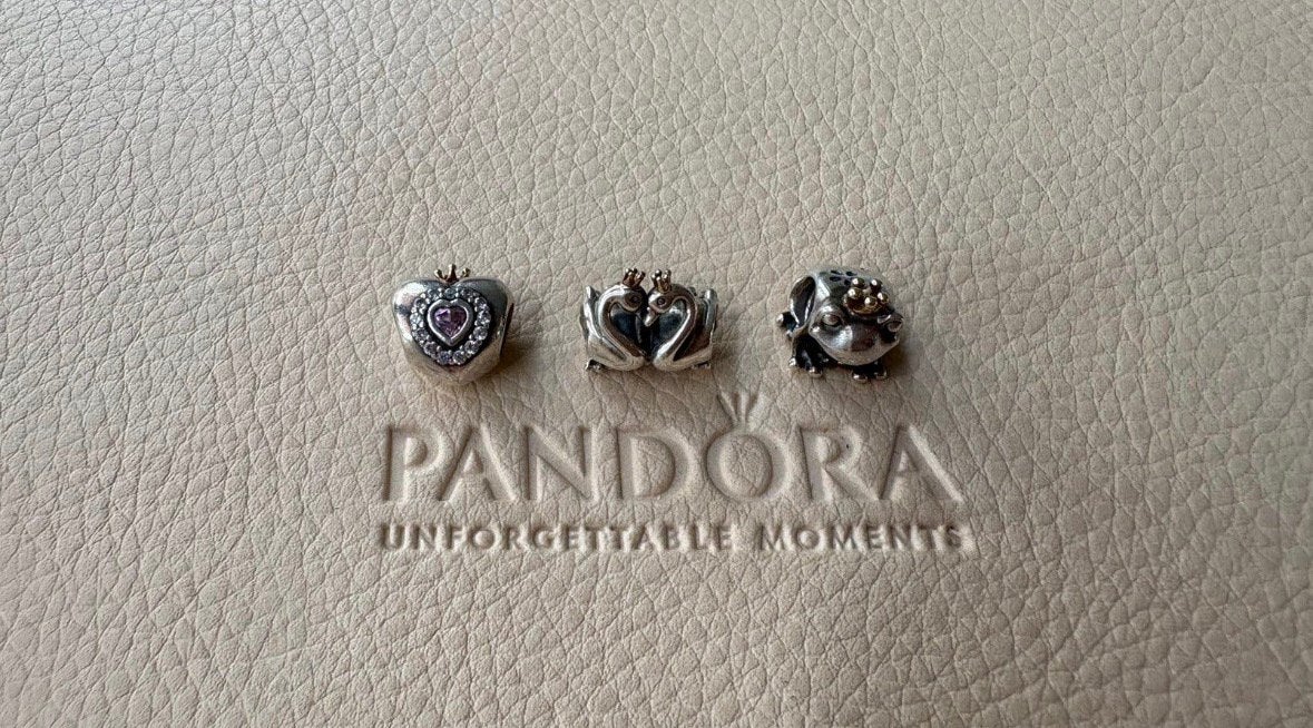 Pandora met 14kt goud, Pandora, Nieuw, Ophalen of Verzenden, 2 of 3 bedels