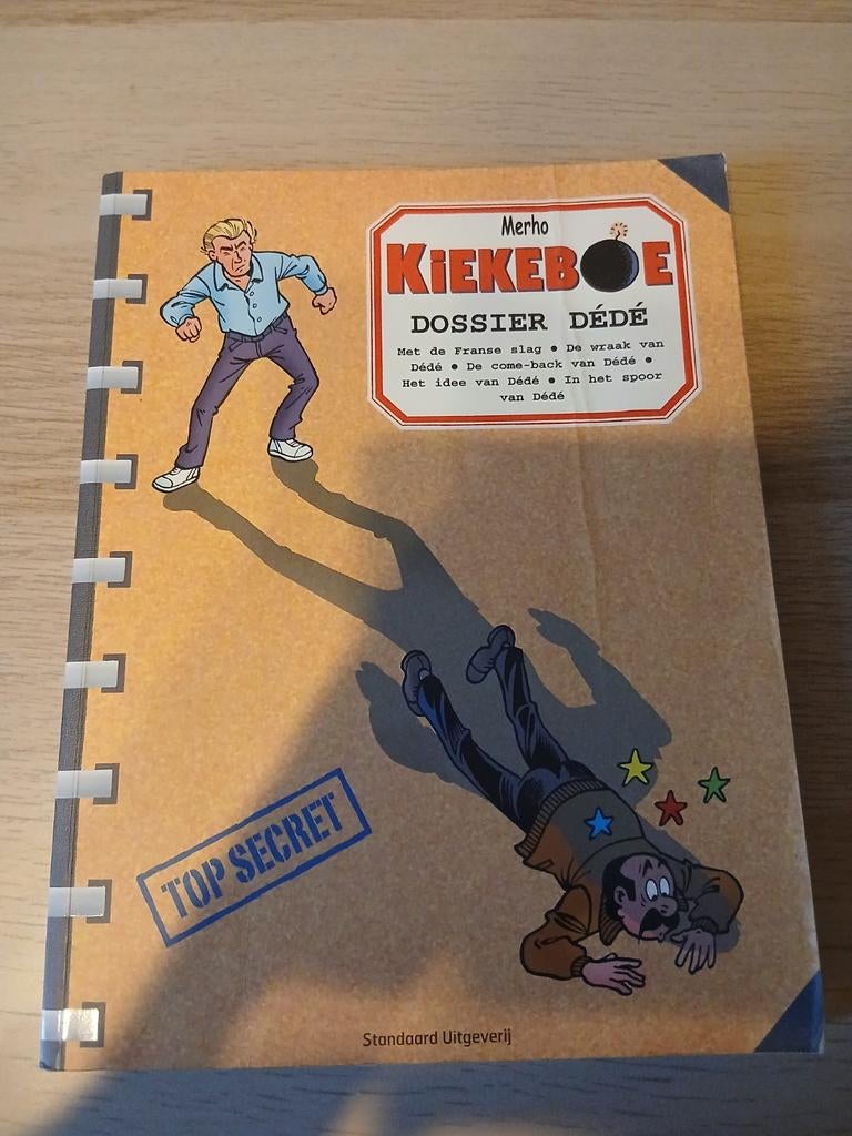 KIEKEBOE  DOSSIER DEDE  TOP SECRET  Standaard  Uitgeverij, Ophalen of Verzenden