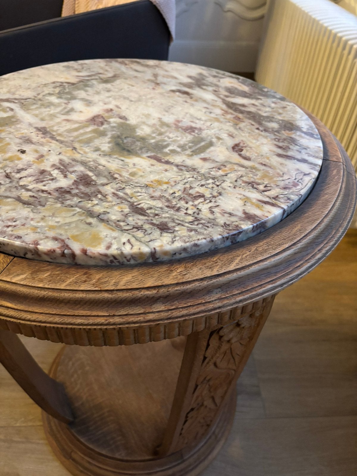 Bijzettafel eik met tafelblad in marmer, Ophalen, Zo goed als nieuw