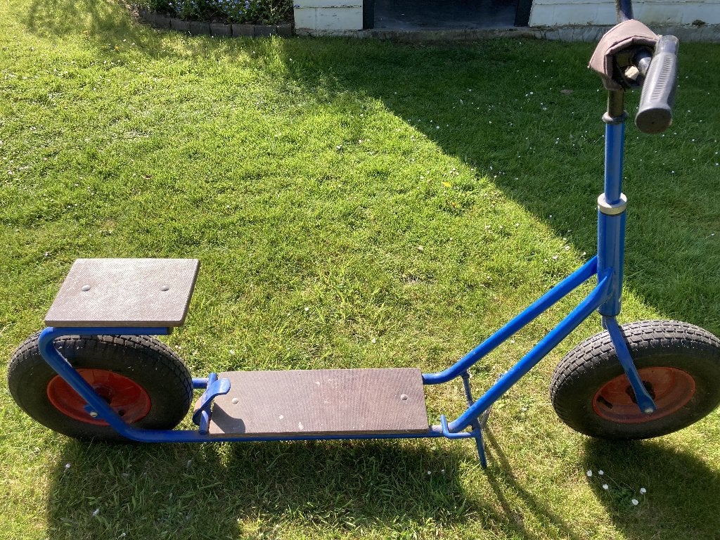 step, Fietsen en Brommers, Ophalen, Zo goed als nieuw, Gewone step, Berg